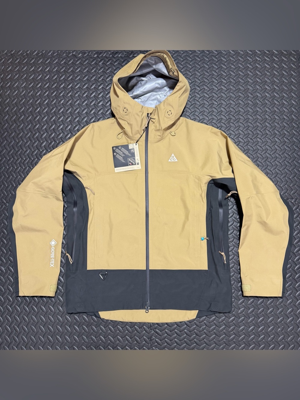 Nike ACG Misery Ridge Storm-FIT ADV GORE-TEX Jacket FV8641-297 Mens Small NEW